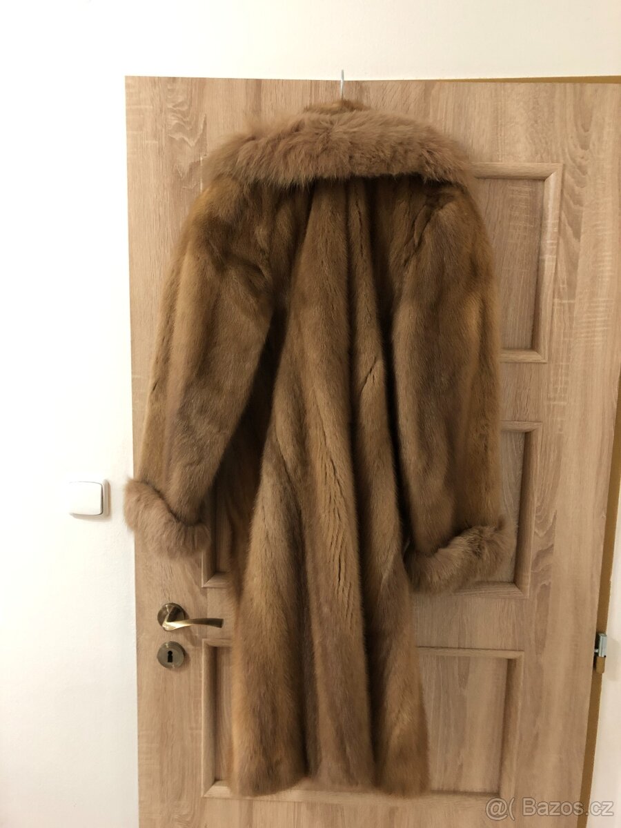 norkový kožich - 3