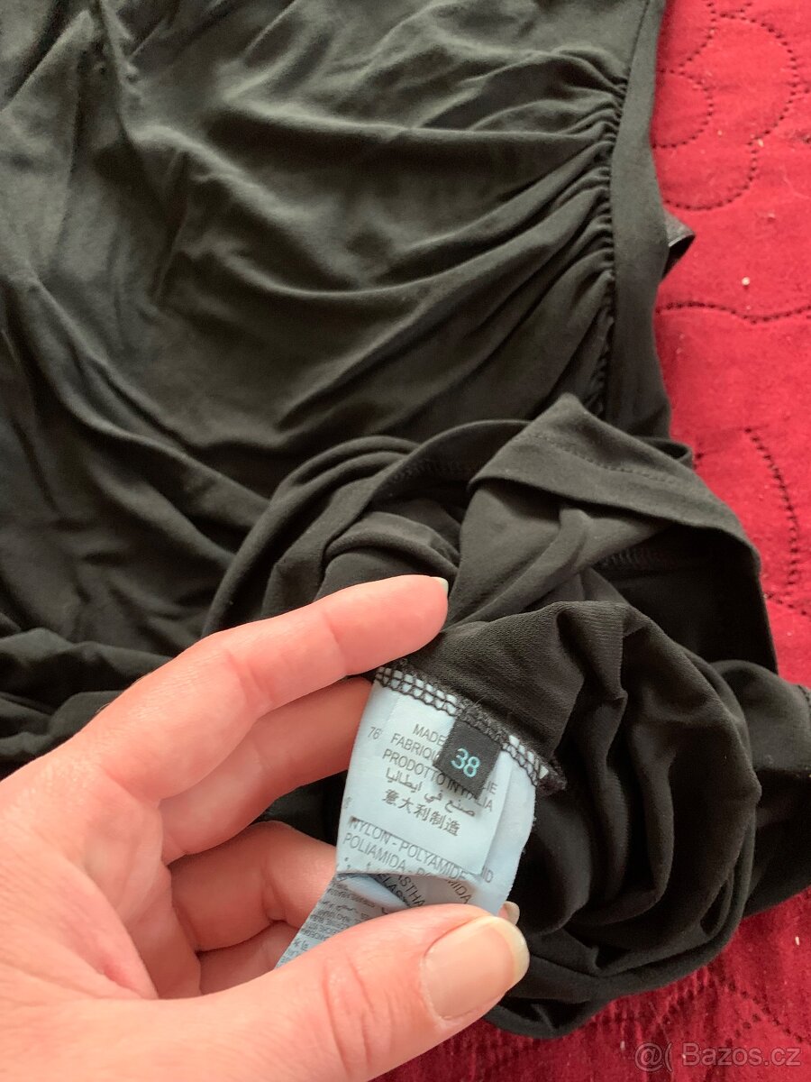 Set Guess: šaty+bunda+ledvinka; Benetton; Dakine; Plesové - 3