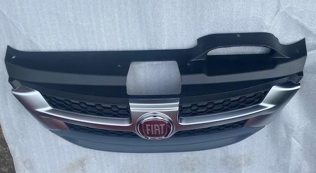 Fiat Freemont - chromovaná maska - 3