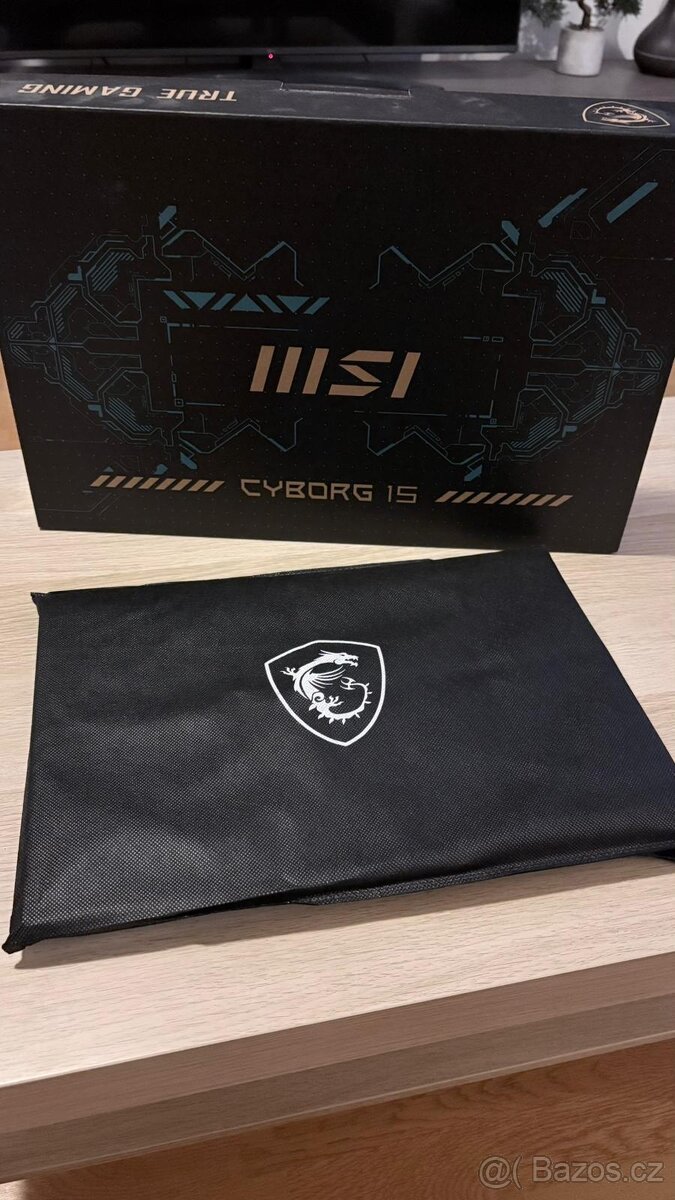 MSI Cyborg 15 – výkonný herní notebook - 3