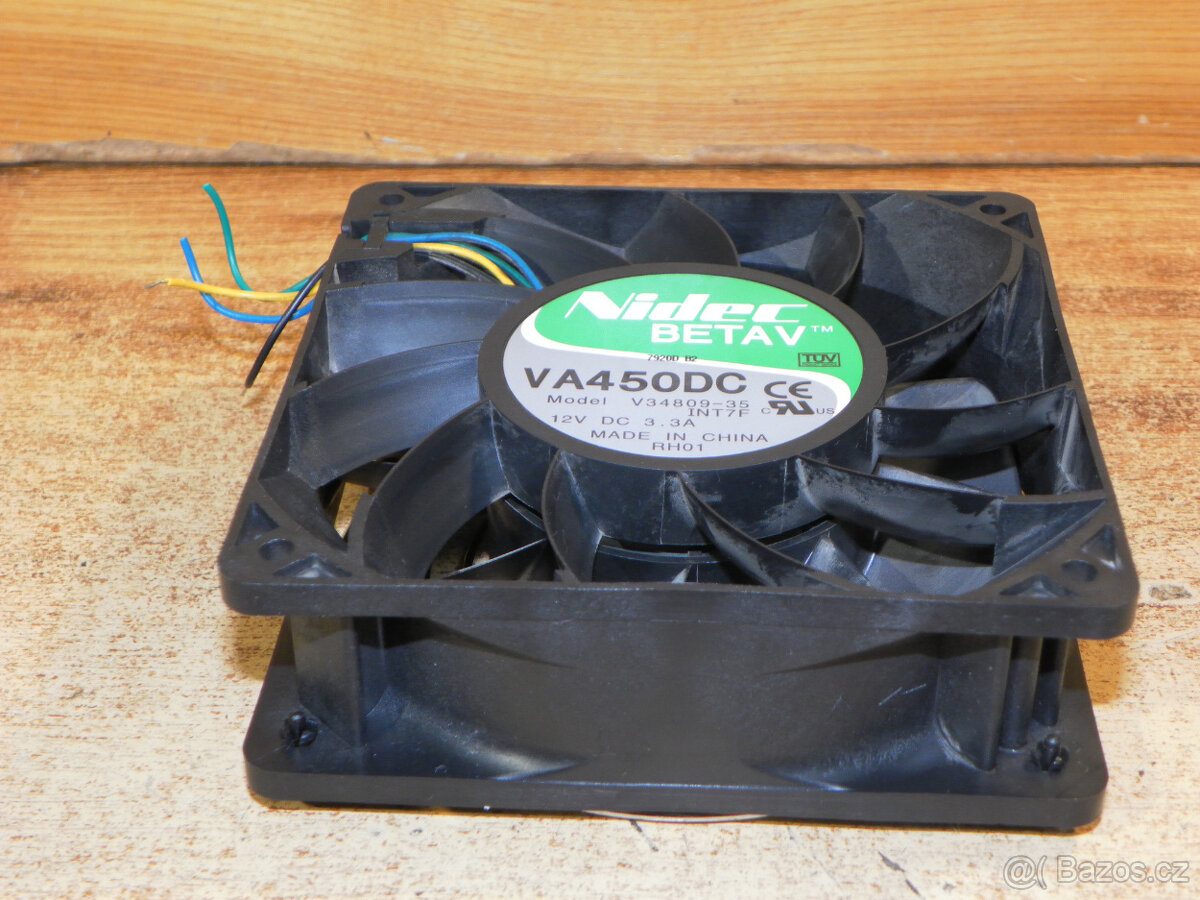 Výkonný ventilátor NIDEC V34809, 12 VDC, 6,2 m3 / min. - 3