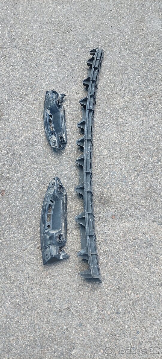 Držák zadní nárazníku - 3