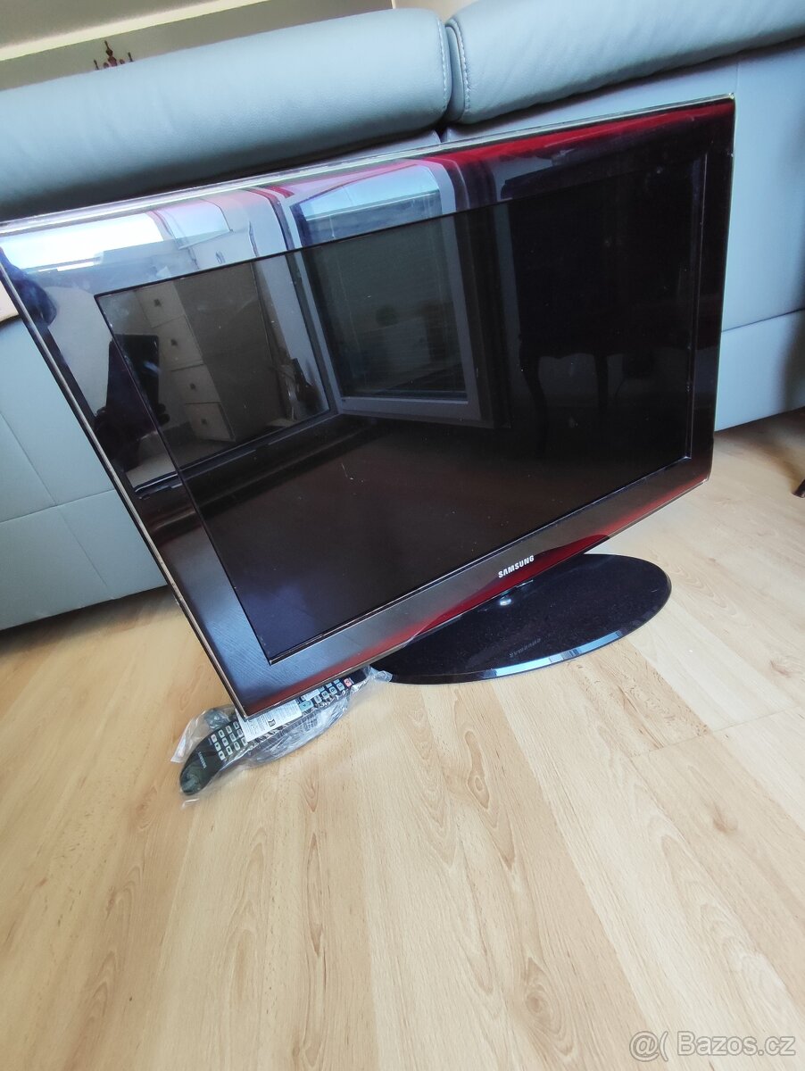 Tv Samsung - 3