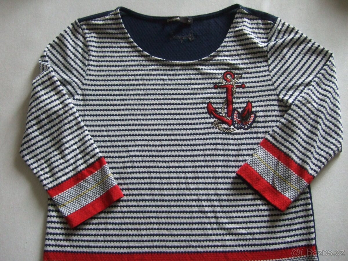 Tričko Desigual - 3