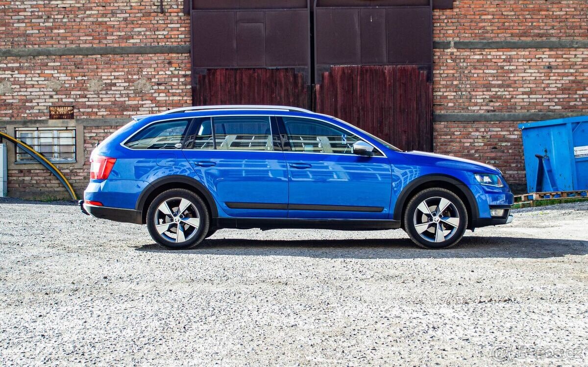 Škoda Octavia Combi SCOUT 2.0 TDI 4x4 - 3