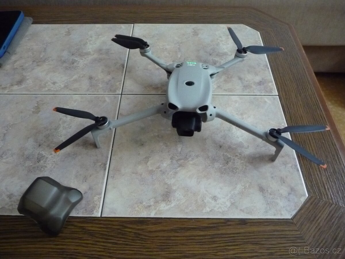Dron DJI Lito X1 Fly More Combo v záruce - 3