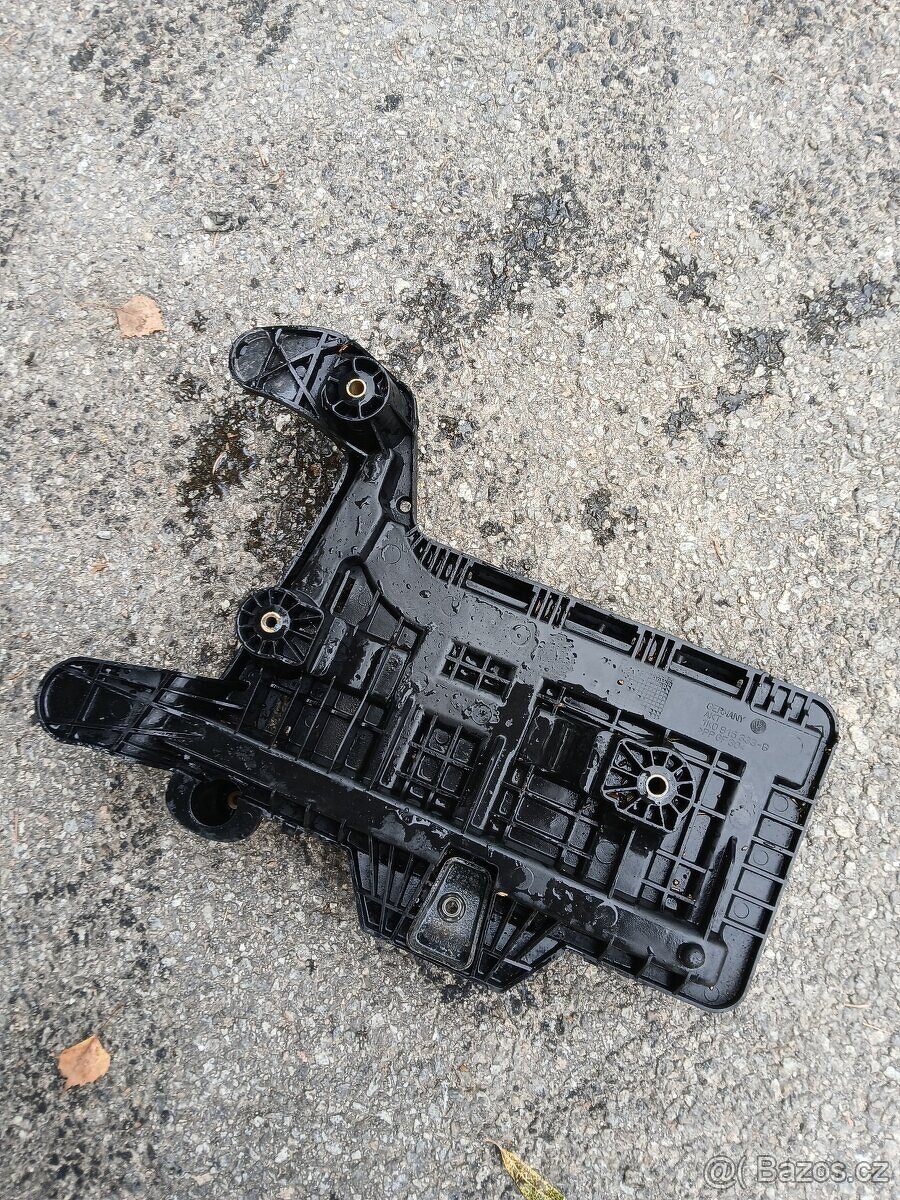 Držák bateri VW Caddy - 3