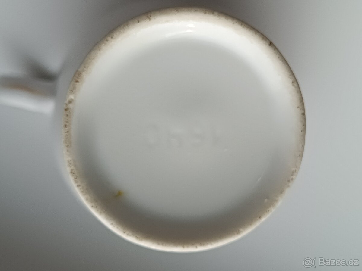 Zlacená porcelánová konvička - 3