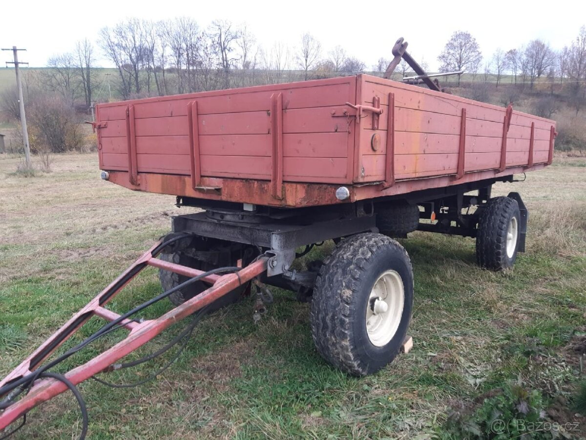 Traktor Zetor 6211 s vlekem - 3