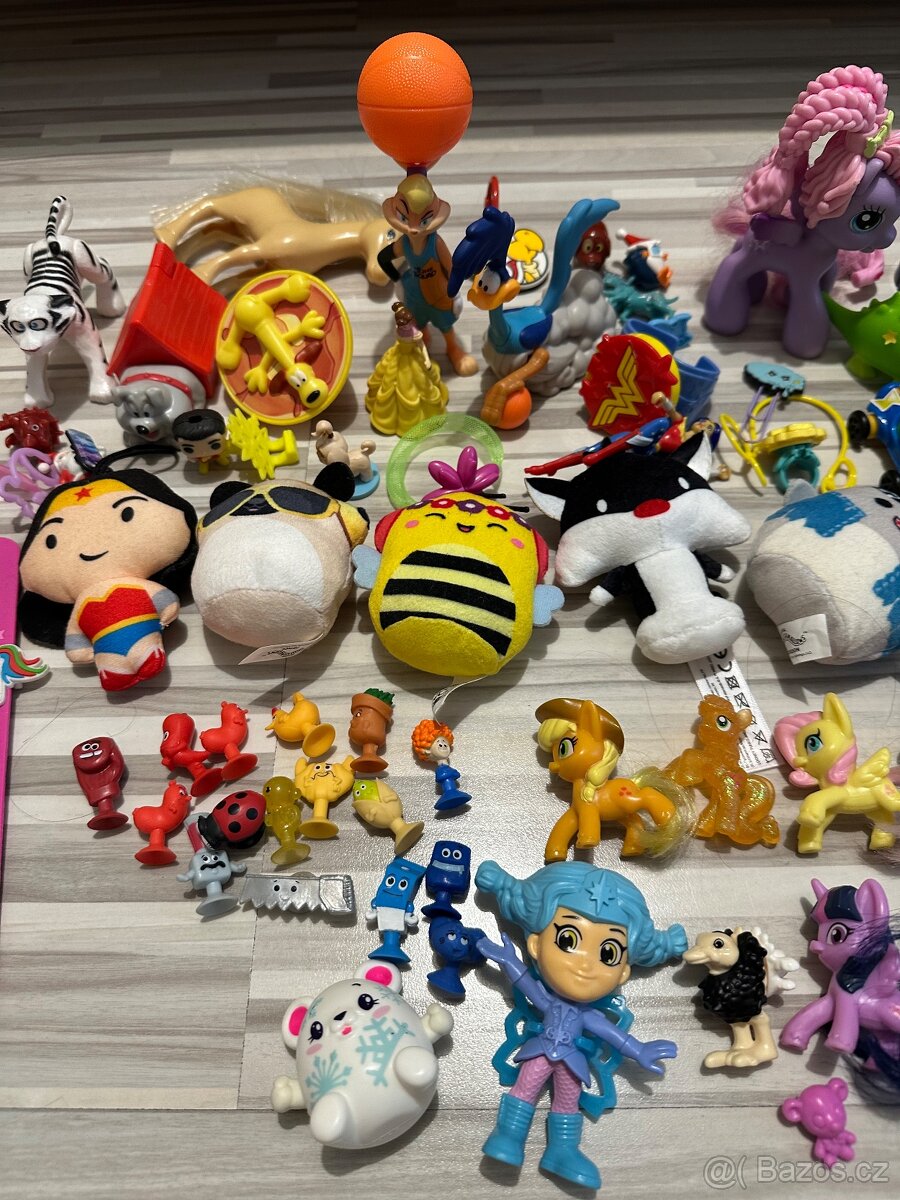 Mix hraček - 3