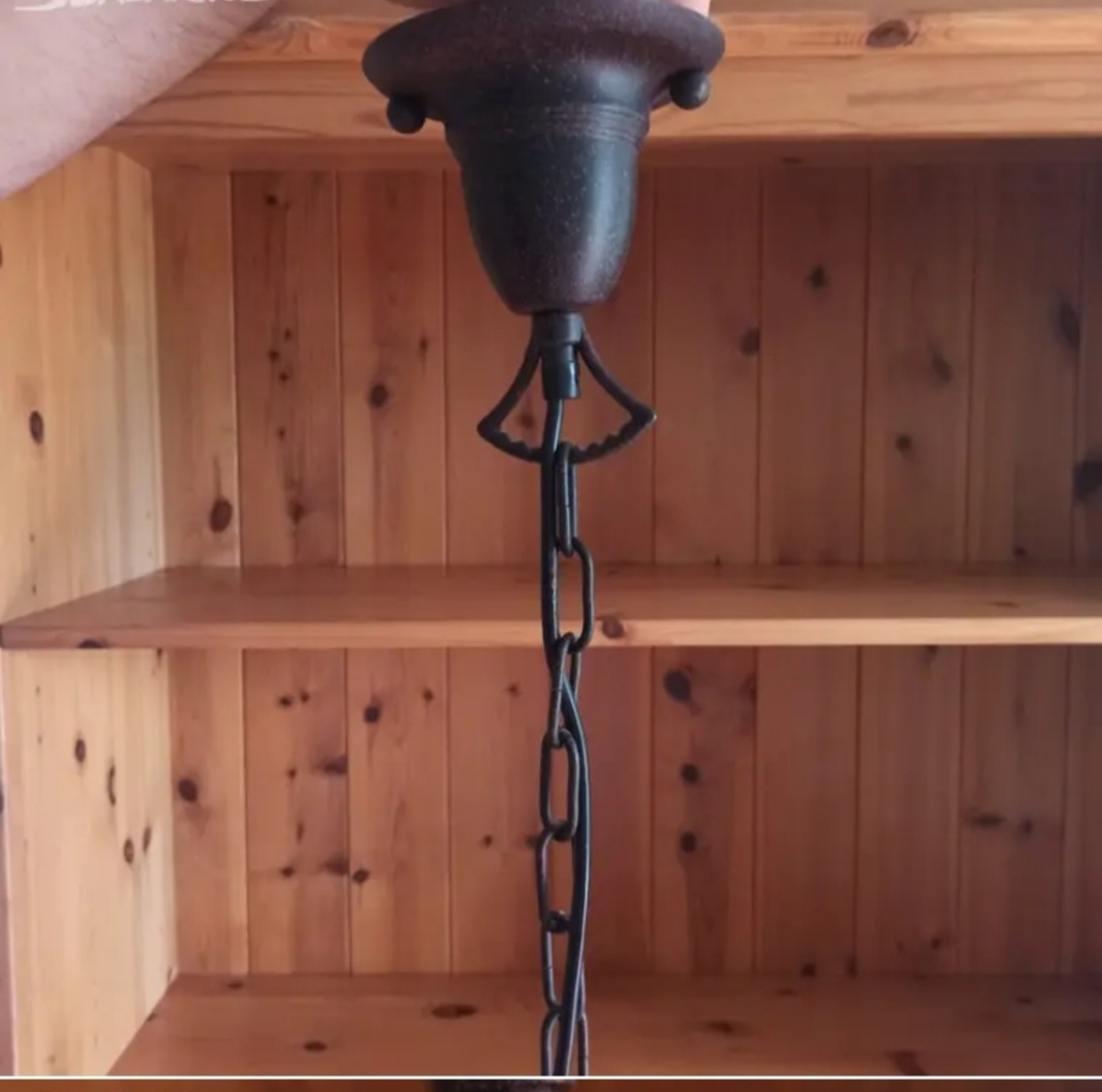 Pěkný kovový lustr na řetězu - 3