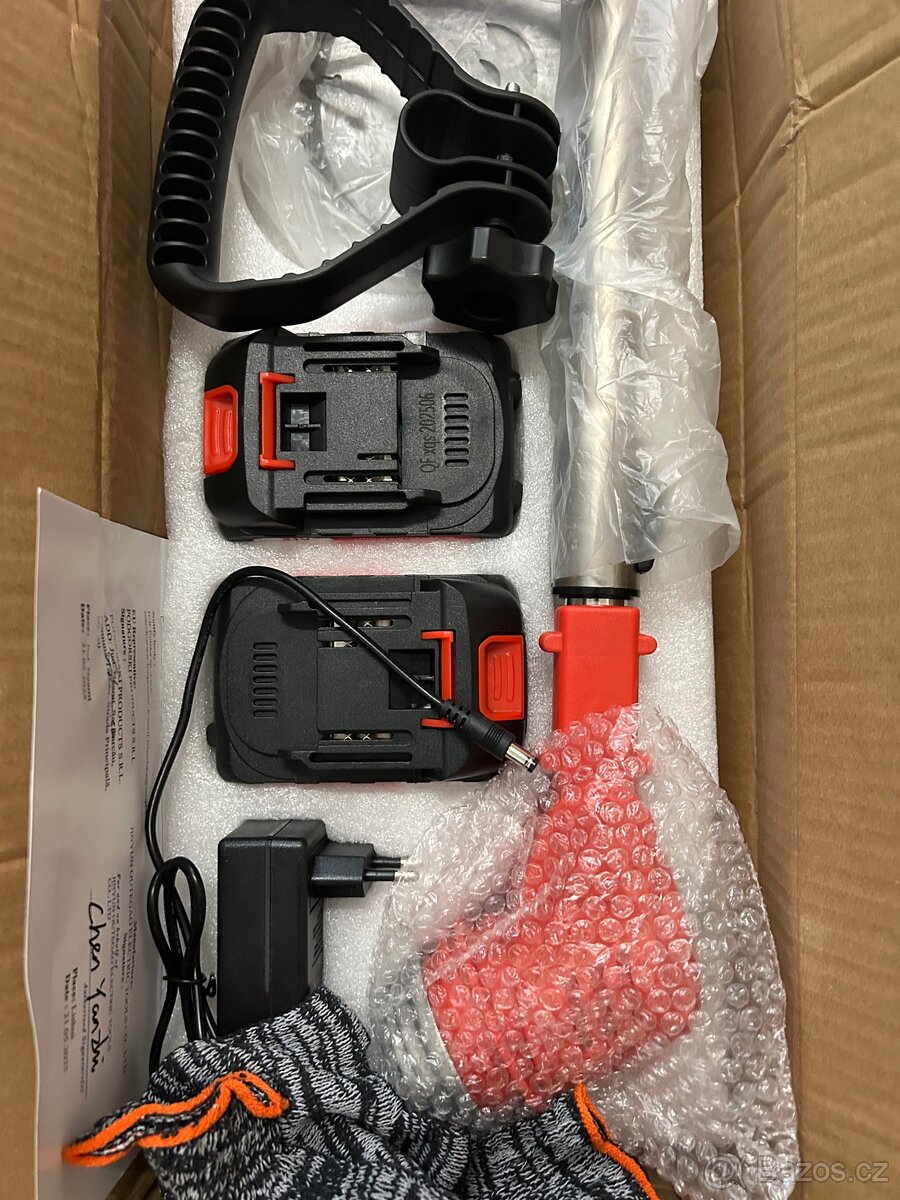 Akumulátorová sekačka na trávu - 3