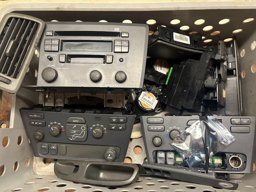 Volvo V70 D5 D5244T 2002 120kW - 3