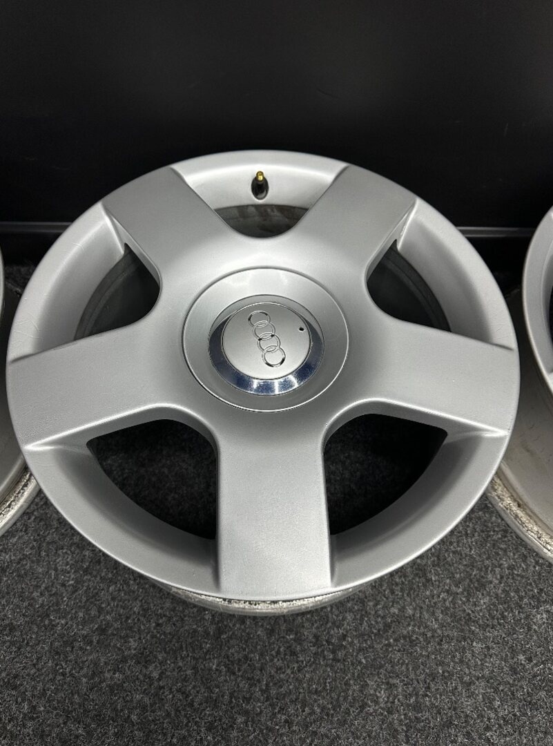Alu Audi 5x112 16” 8E0601025T - 3