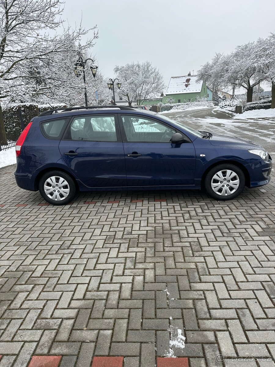 Hyundai I30 combi 1,4 - 3