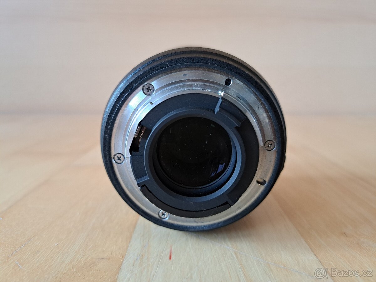 Nikon DX AF-S NIKKOR 35mm f/1,8 - 3