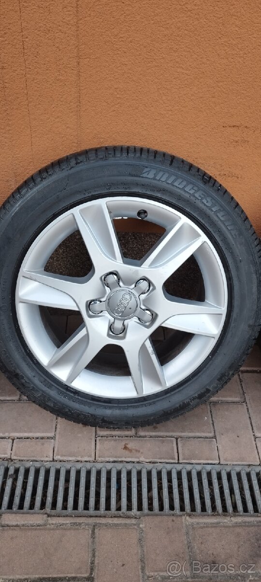 ALU Kola Audi R16 5x112 ET50J6.5
- 3