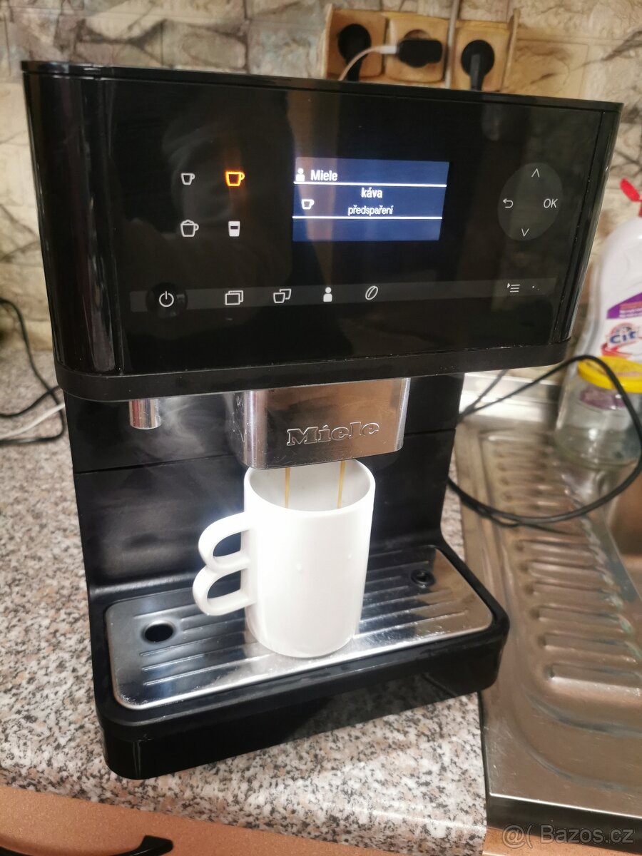 Kávovar Miele - 3