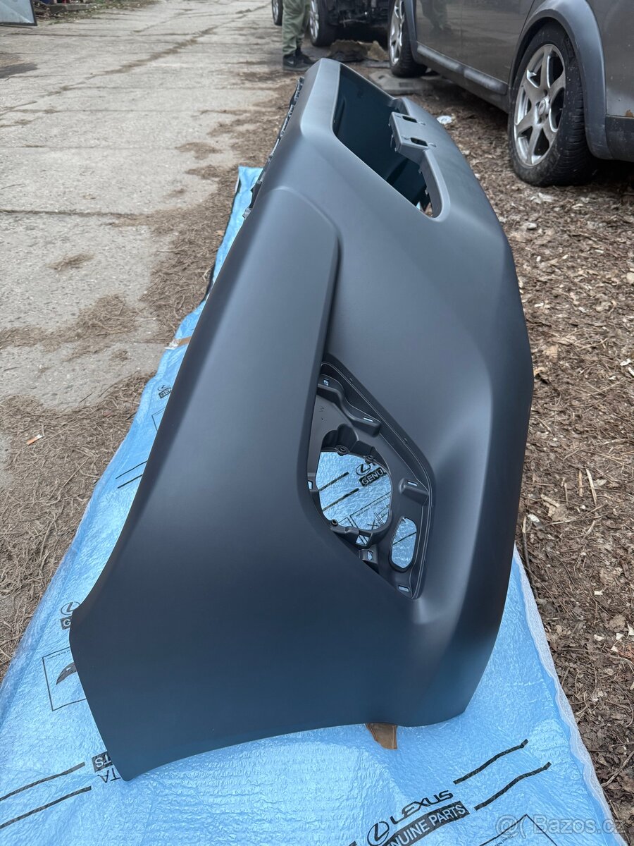 Nárazník Hilux VIII. - 3