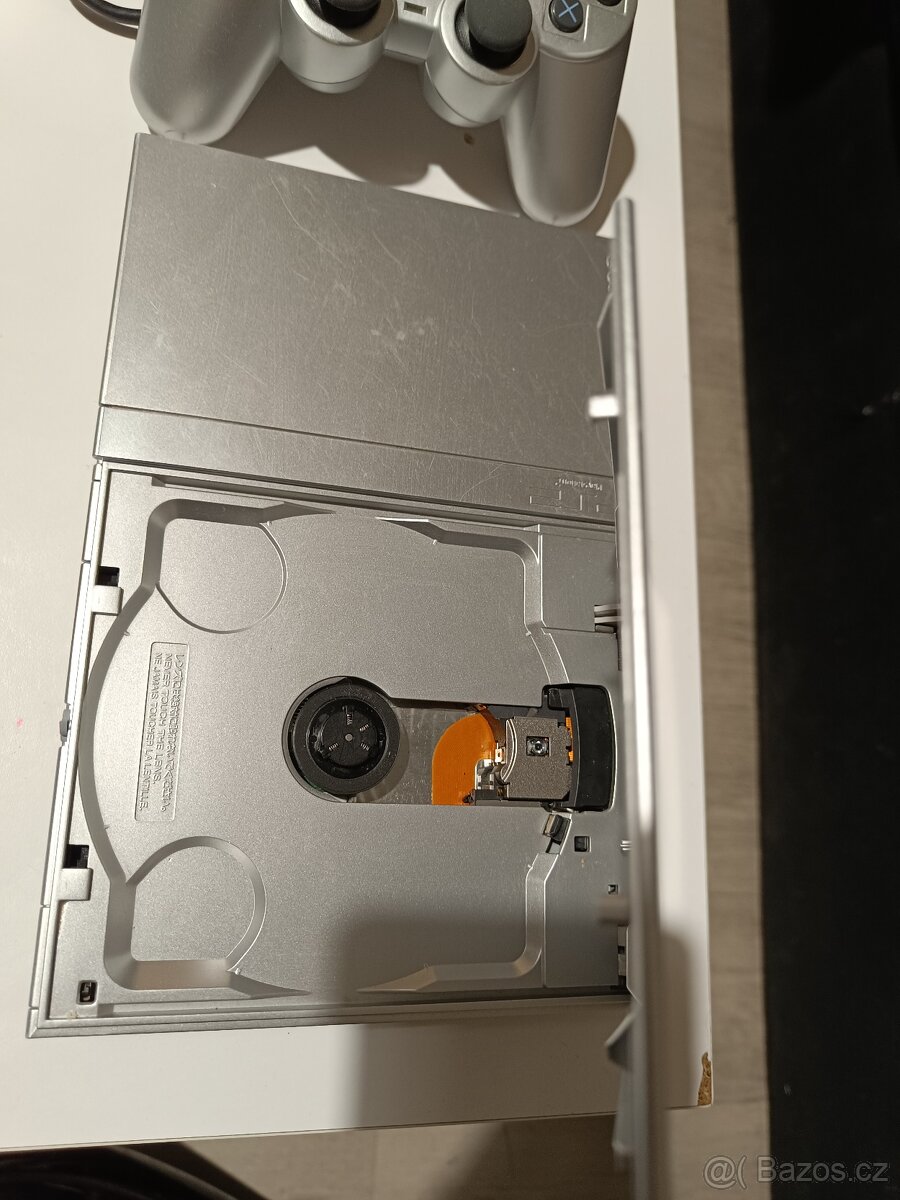 Playstation 2 Slim Silver - 3