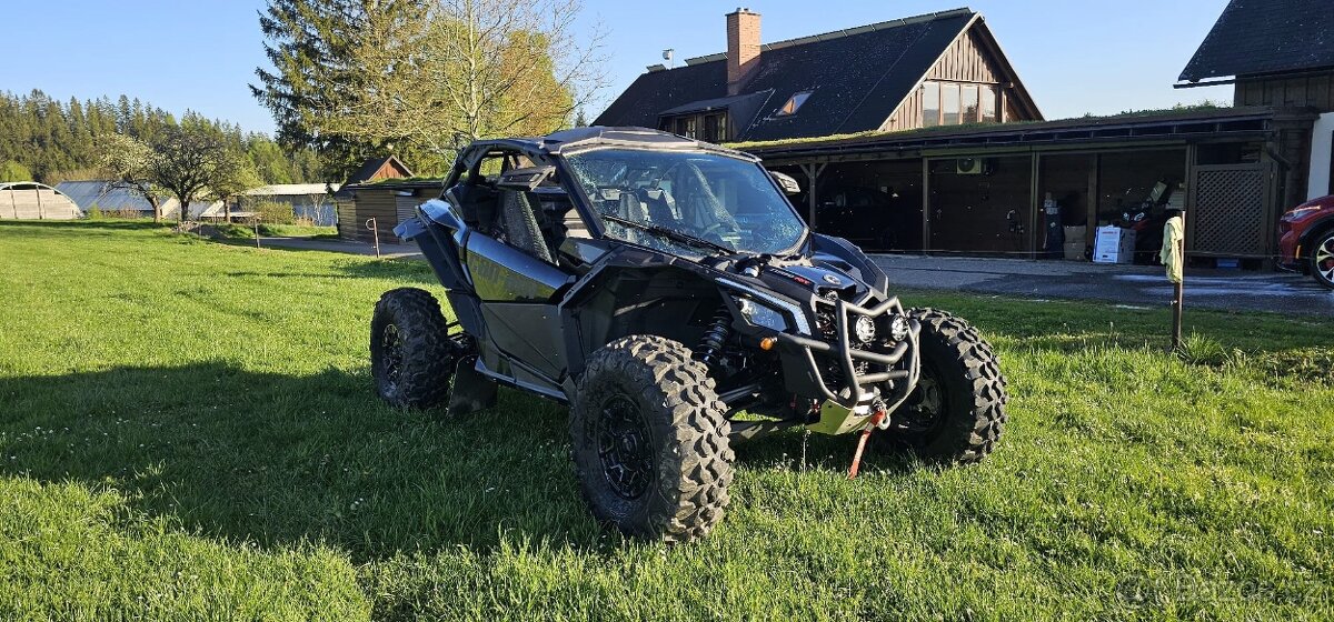 Can Am Maverick X3 XRS Turbo RR černý, model 2023