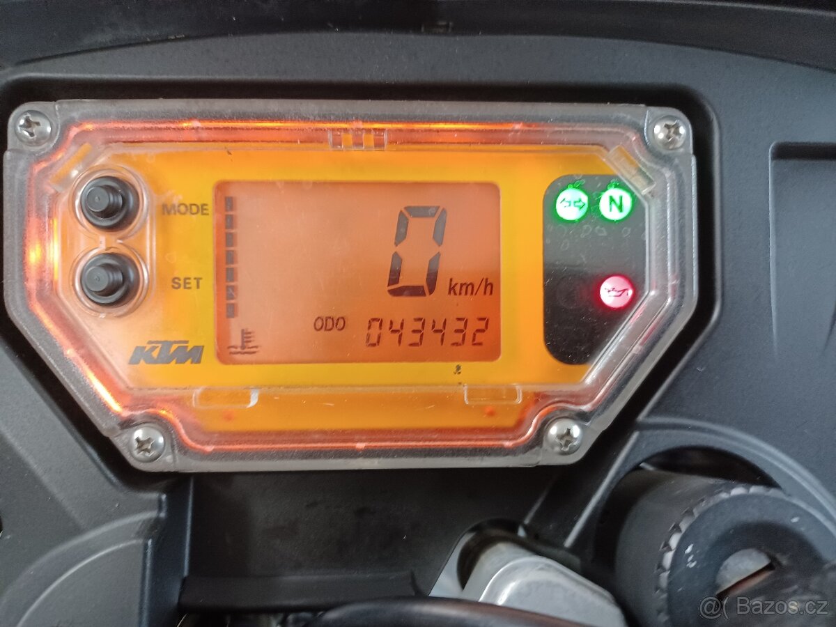 KTM LC8 950 - 990 SM SUPERMOTO - NÁHRADNÍ DÍLY