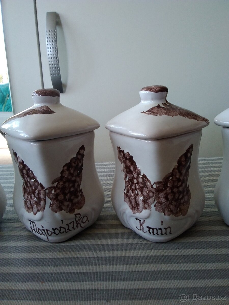 Keramické kořenky zdobené 6 kusů. - 3
