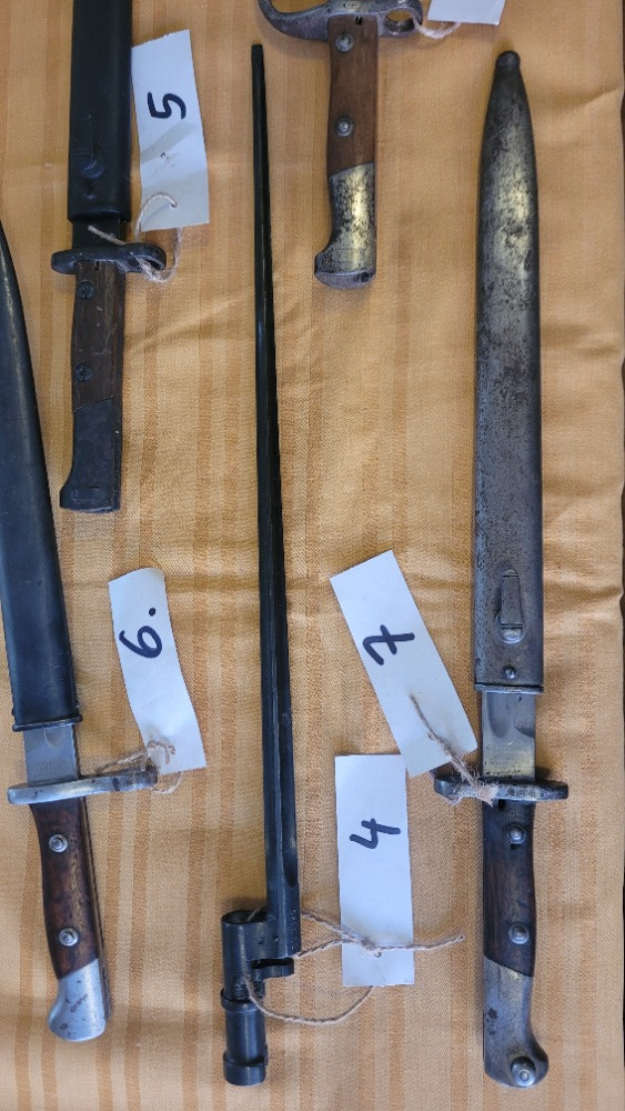 Rozprodám sbírku bodáků - 3