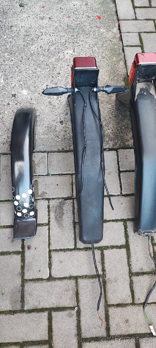 Manet Korado zadní blatník a přední - 3