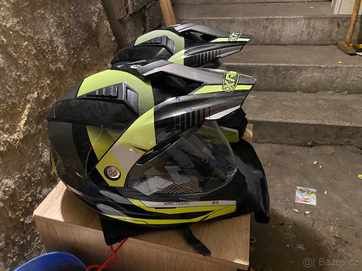 Prodám 2x helmu xrc dual 2.0 2000 kus - 3