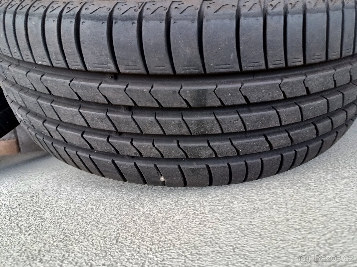 škoda fabia3 rapid audi a1 alukola 215/45/16 5x100 Top stav - 3