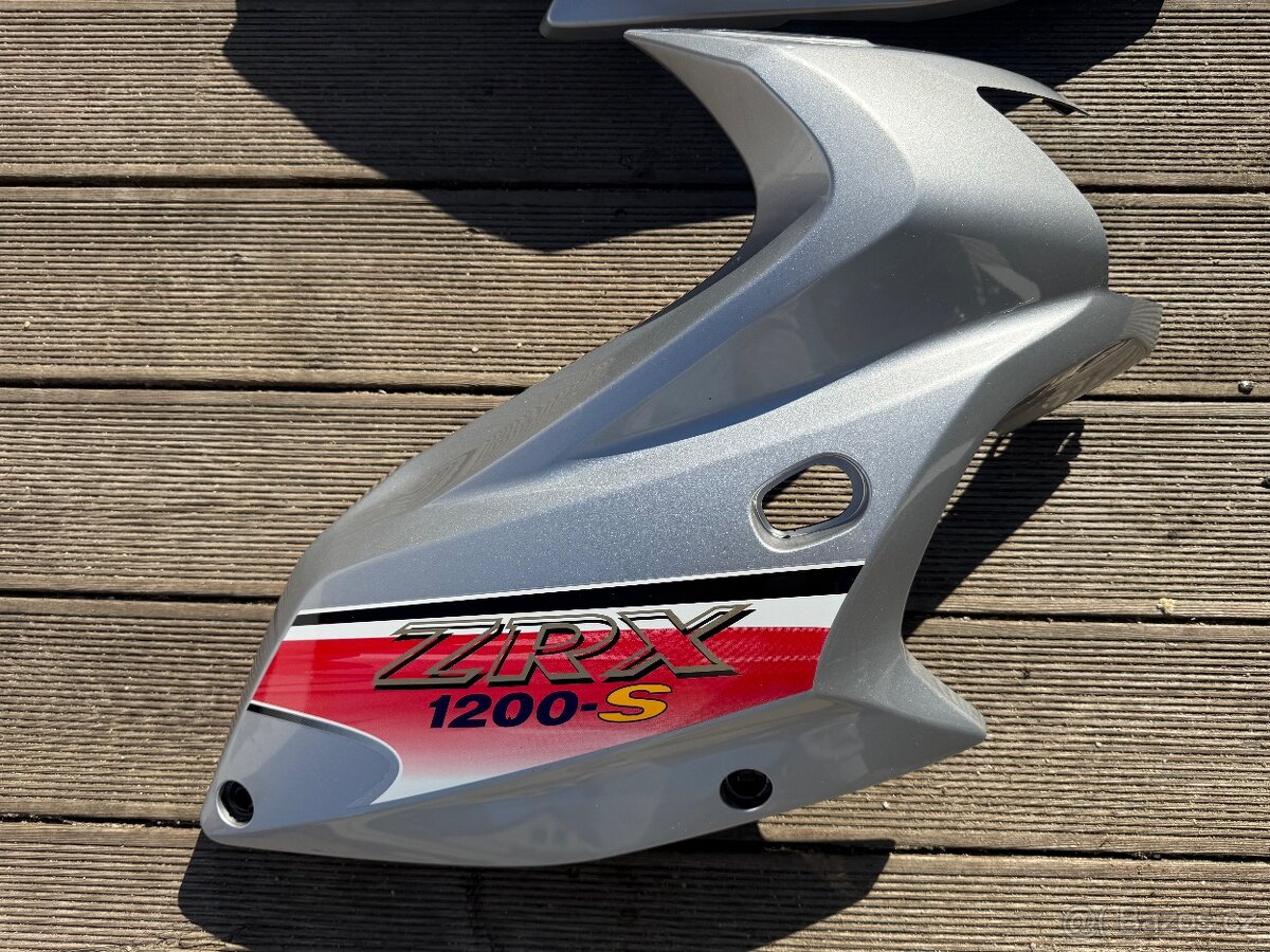 Kawasaki ZRX 1200 S přední kapotáže - 3