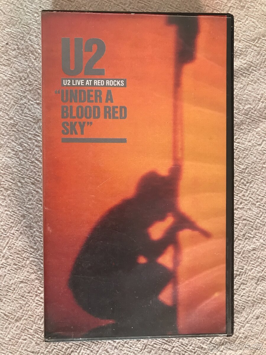 VHS U2, Cher. - 3