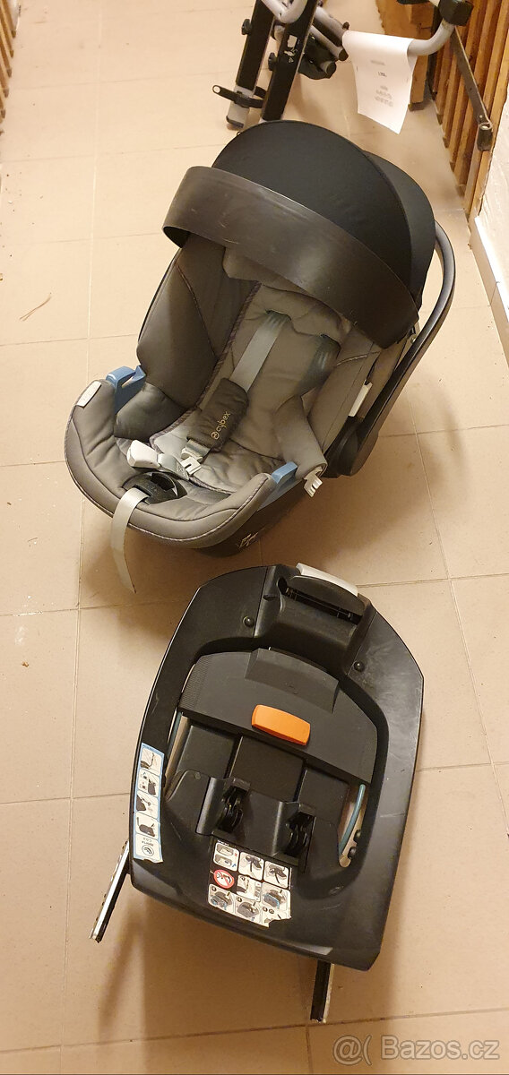 CYBEX isofix skořápka do auta - 3