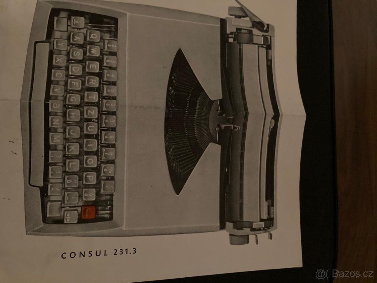 Psací stroj Consul 231.3 - 3