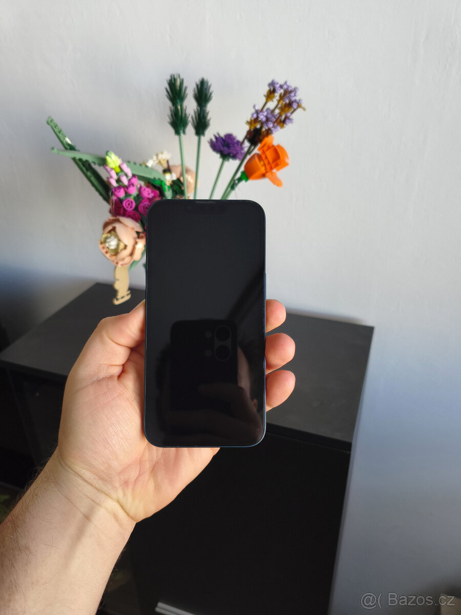 Apple iPhone 13 128GB - 3