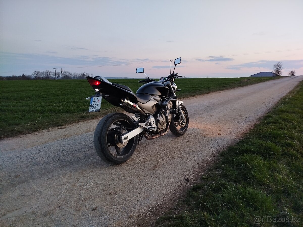 Honda Hornet 600 - 3