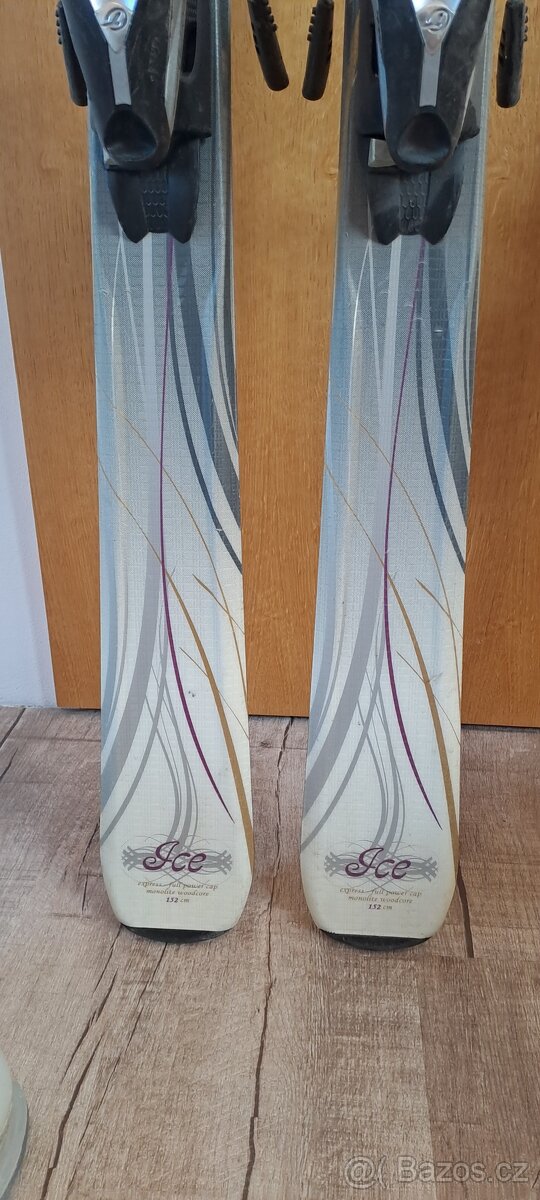 Dámské lyže, lyžáky, hůlky - 3