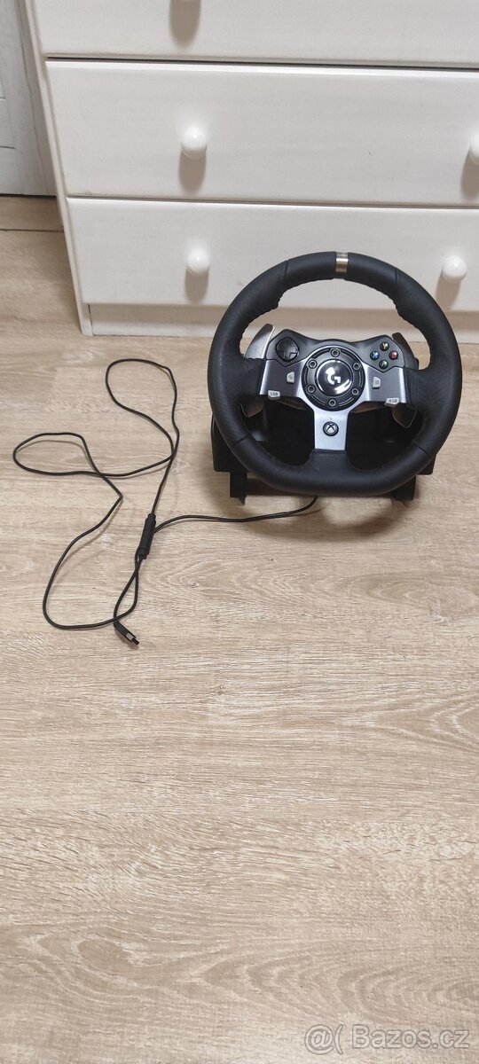Prodám volant Logitech G920 (PC / Xbox One, Series X|S) - 3