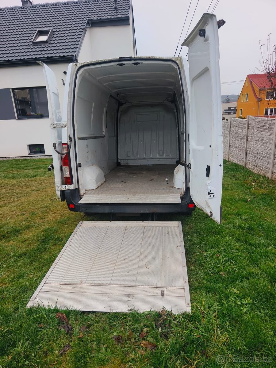 Renault Master hydraulická plošina čelo - 3