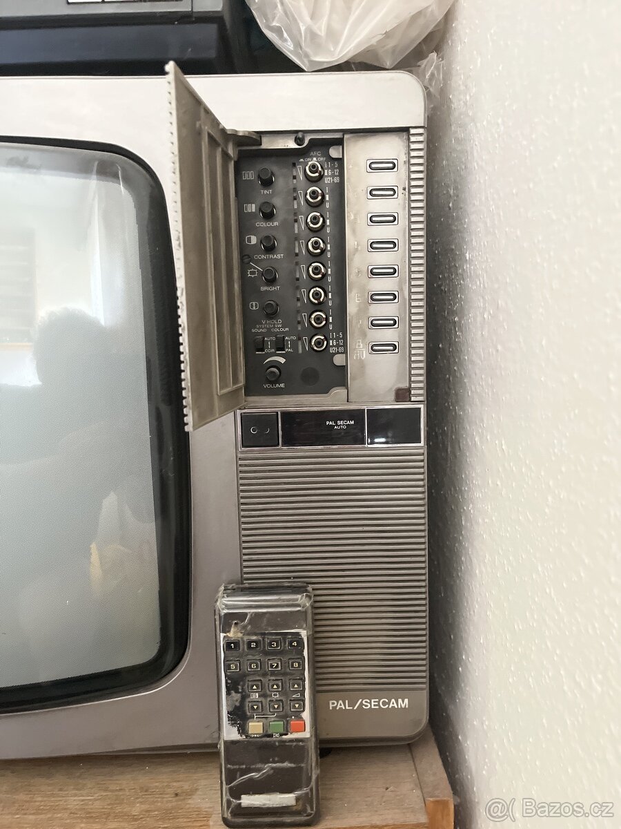 Prodam TV JVC 780EE PLNÉ FUNKCNI Do zbirky - 3