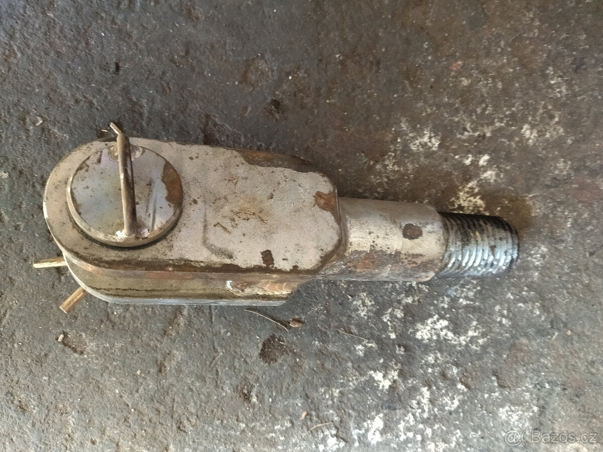 Tažné oko pro nákladní vozy, autobusy ,Iveco. - 3