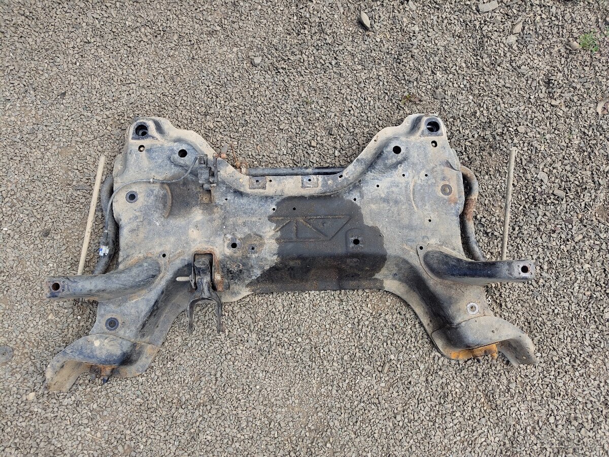 Peugeot 308 COMBI - náprava / nápravnice - 3