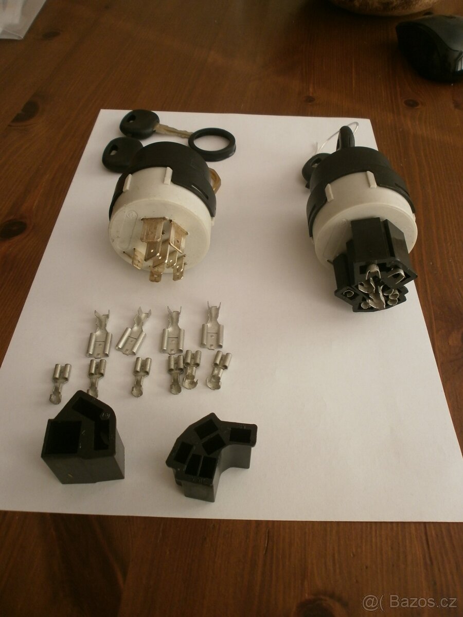 SPÍNACÍ SKŘÍŇKA - 3