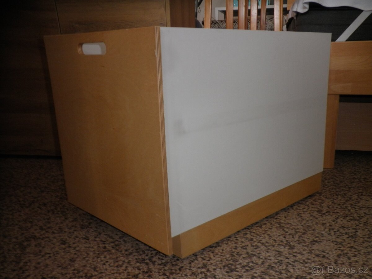 Úložný box na kolečkách - 3