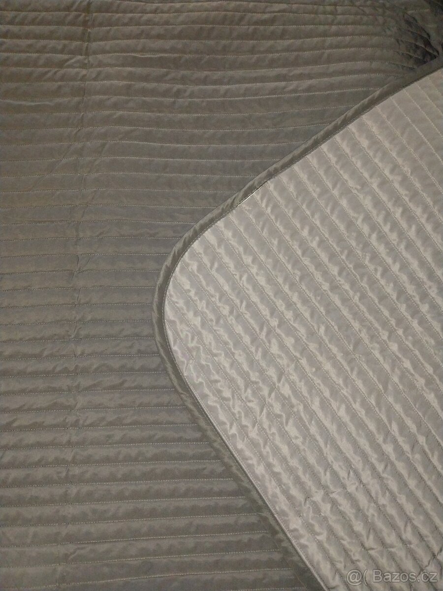 Nový přehoz na postel Ikea - 3