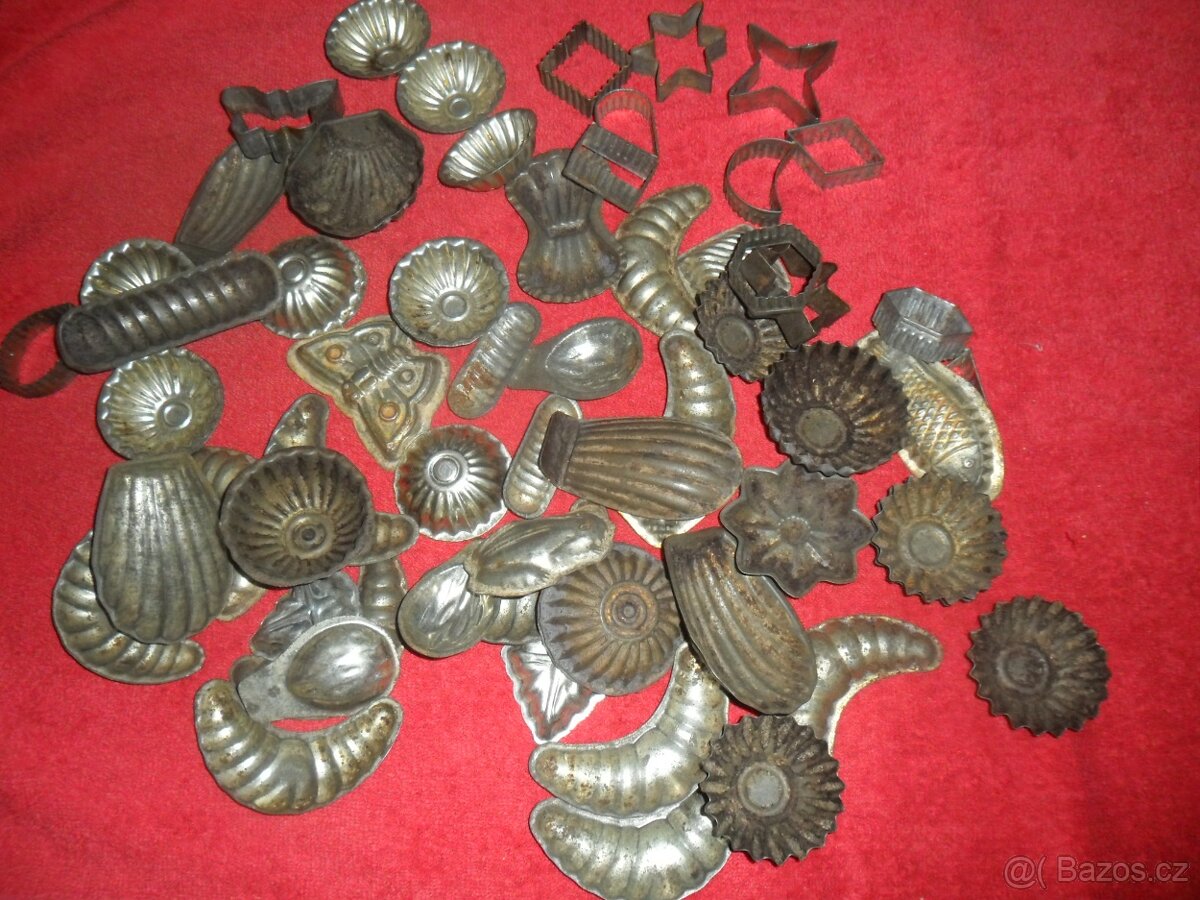 retro vánoční formičky, stojan, ozdoby-špičky, svíčky-řetěz - 3