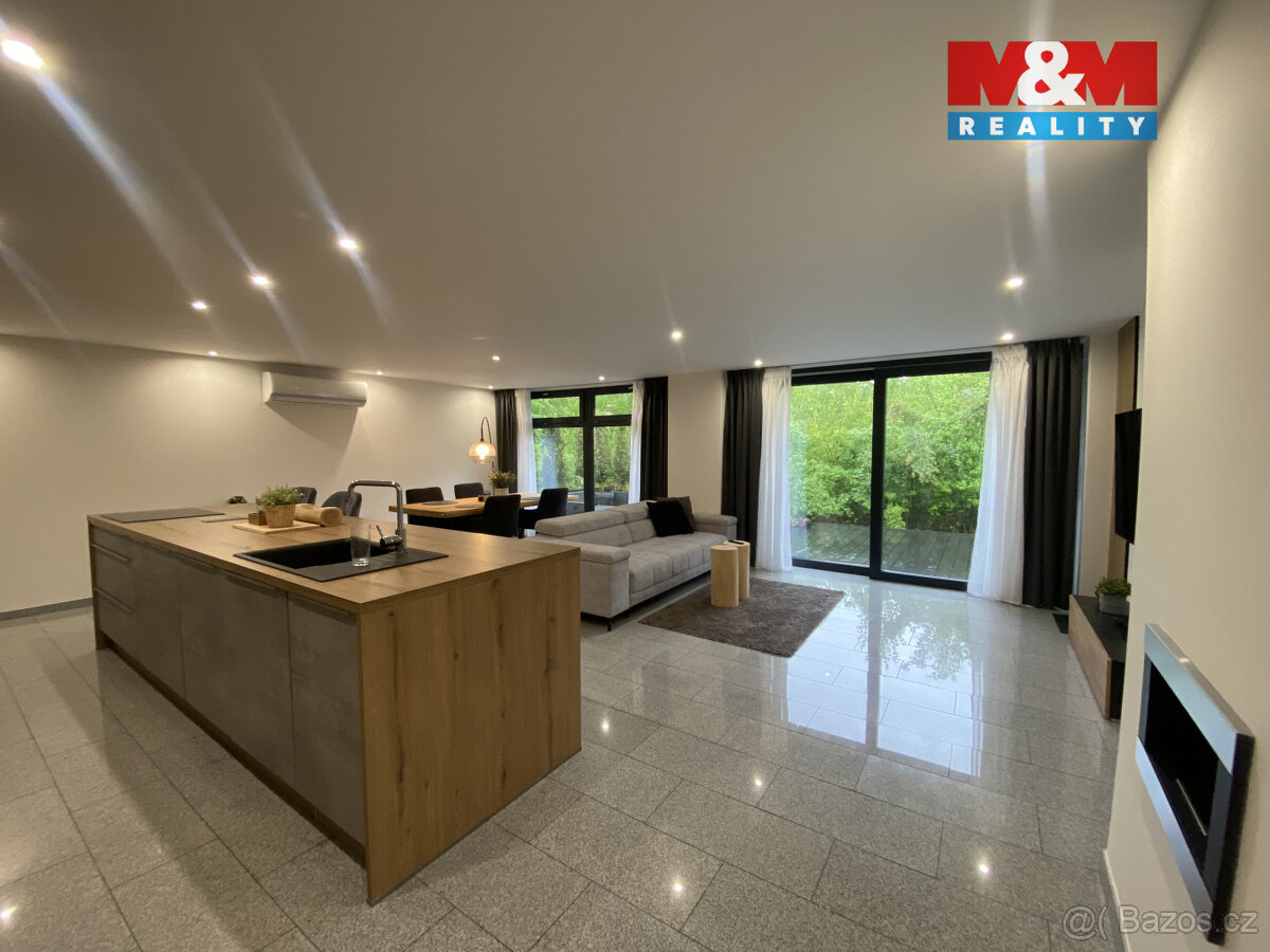 Prodej chalupy s dvěma apartmány 2+kk, Mikulovice - 3