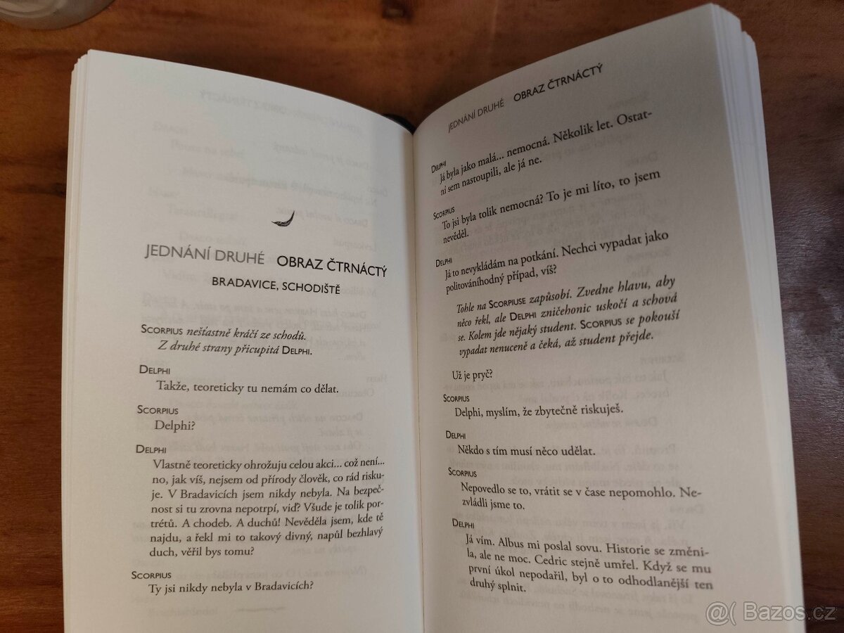 Kniha Harry Potter a prokleté dítě část první druhá - 3