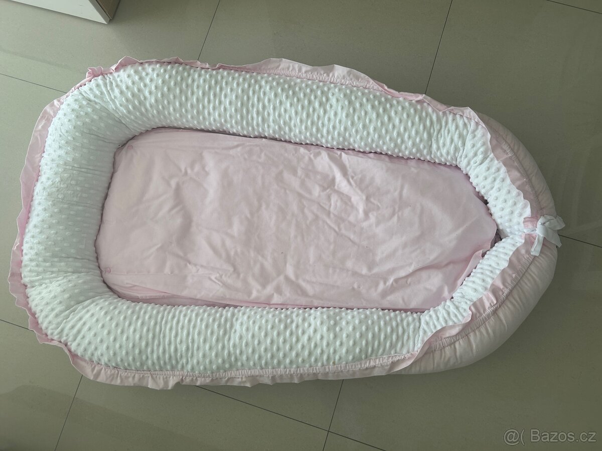 Hnízdo pro holčičku - 3